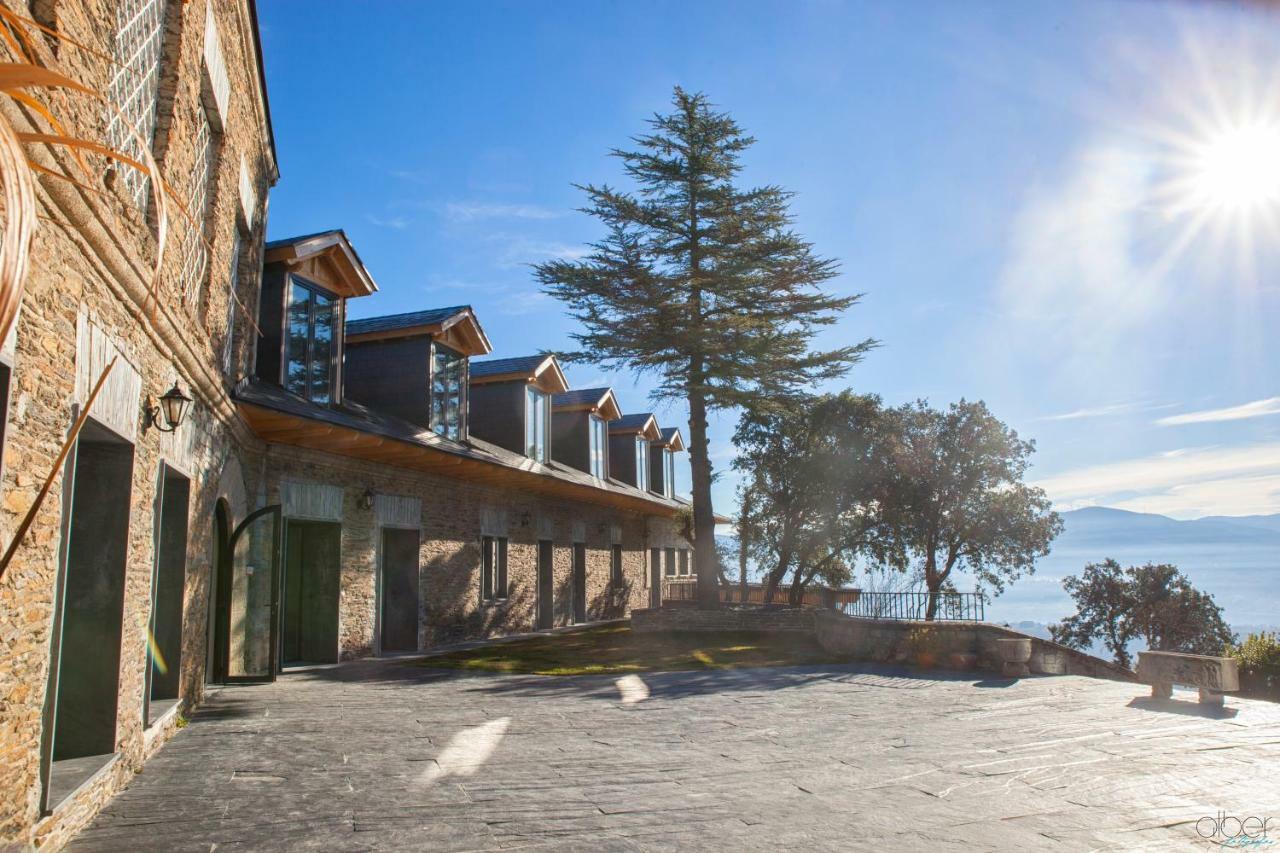 The Rock Suites & Spa Congosto Eksteriør billede