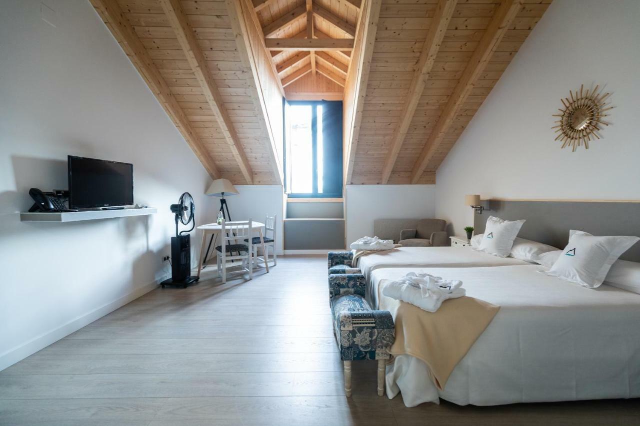 The Rock Suites & Spa Congosto Eksteriør billede
